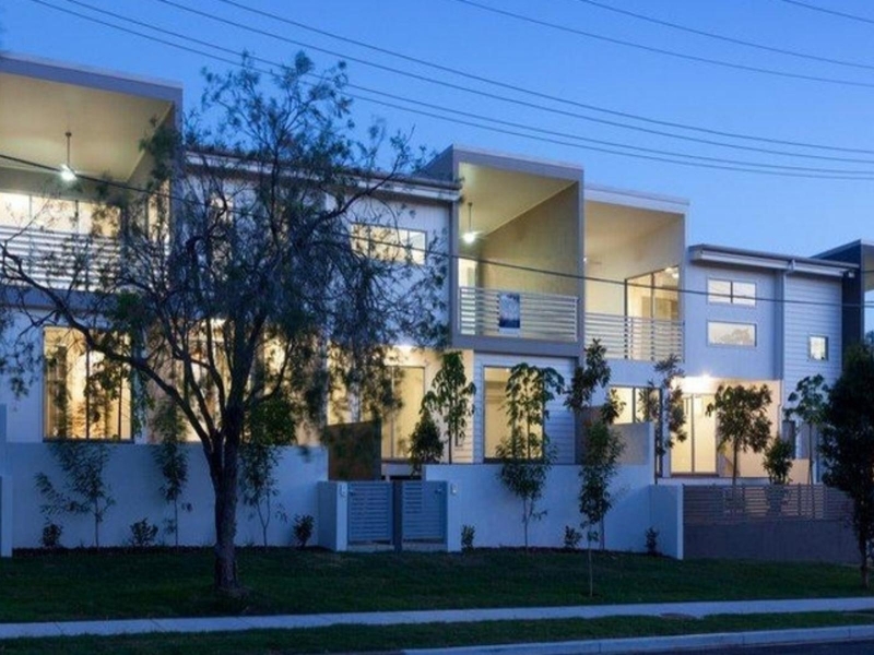 9/15 Ainslie Street, Alderley Townhouse for rent Listed by Ryan Greer