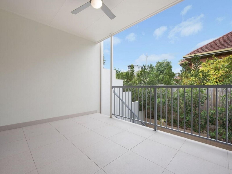 9/15 Ainslie Street, Alderley Townhouse for rent Listed by Ryan Greer