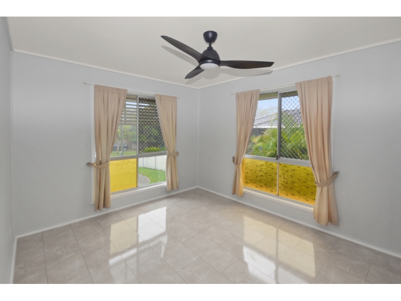 22 Arkins Crescent, Goodna House for rent Listed by Amanda Young of