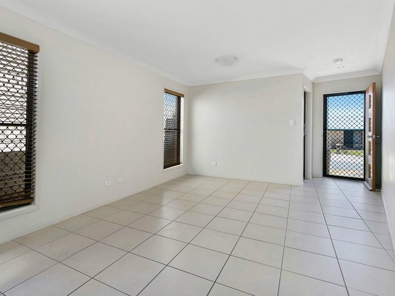 57 Orchard Crescent, Springfield Lakes House for rent Listed by