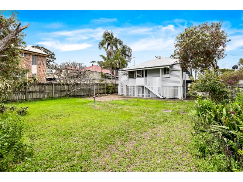 6 Glenalva Terrace, Alderley House for rent Listed by of Mcgrath