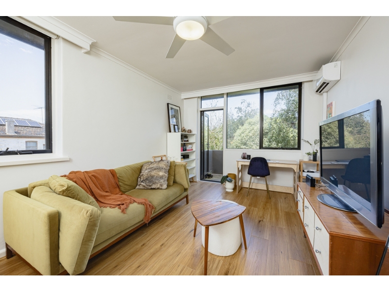 21/130 Alma Road, St Kilda East Apartment for rent Listed by Joanne