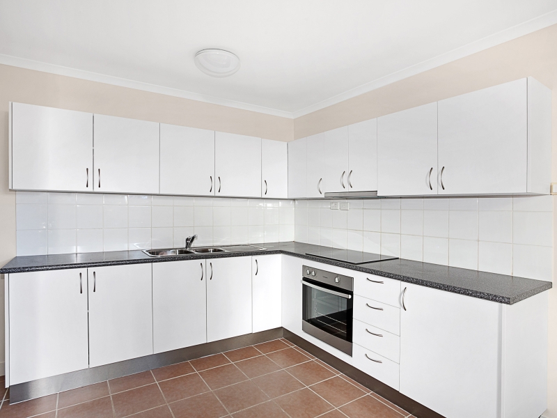 3/17 Granville Street, Pimlico Apartment for rent Listed by Mcgrath