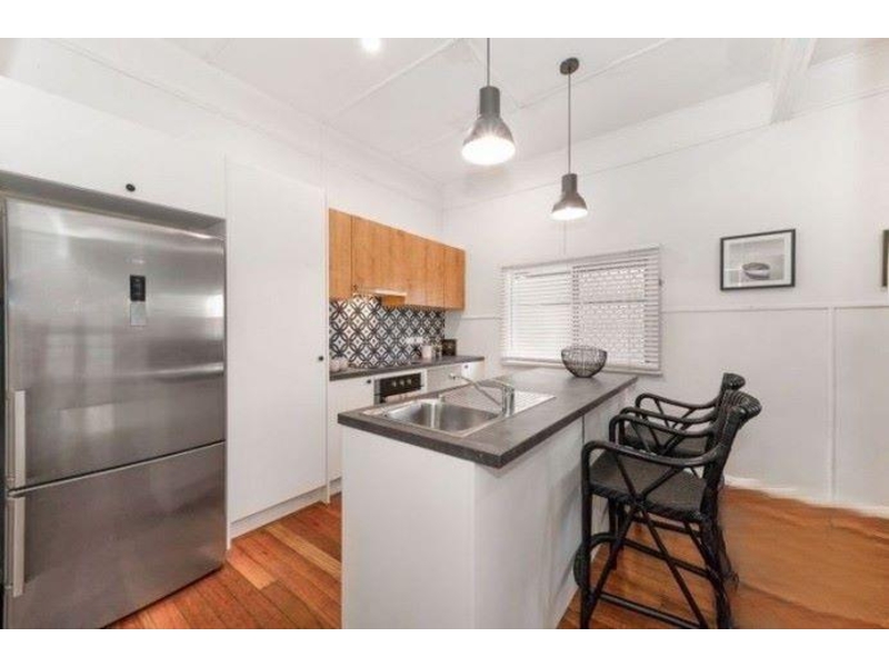 48 Sycamore Street, Pimlico House for rent Listed by Mcgrath