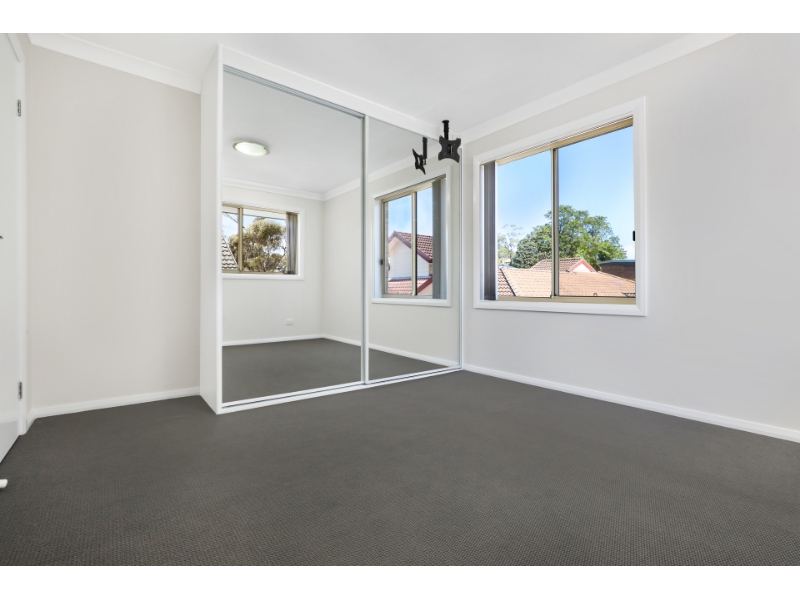 1/4 Forest Grove Drive, Kanahooka Townhouse for rent Listed by Leasing Consultant of Mmj