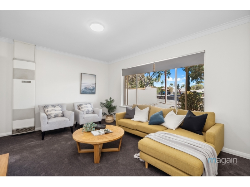 23 Wheatsheaf Road, Morphett Vale House for rent Listed by Kylie