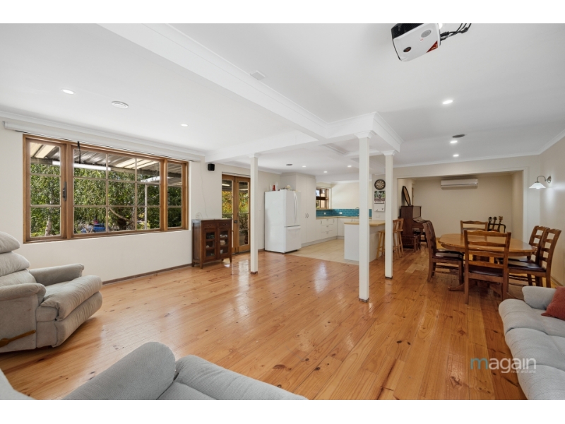 27 Braeside Avenue, Reynella East House for rent Listed by Kylie