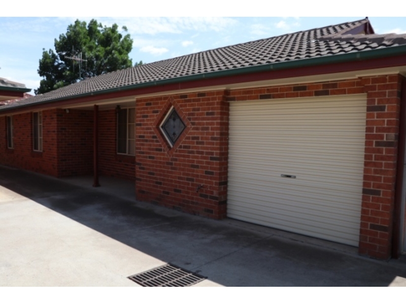 Rental properties & online application form