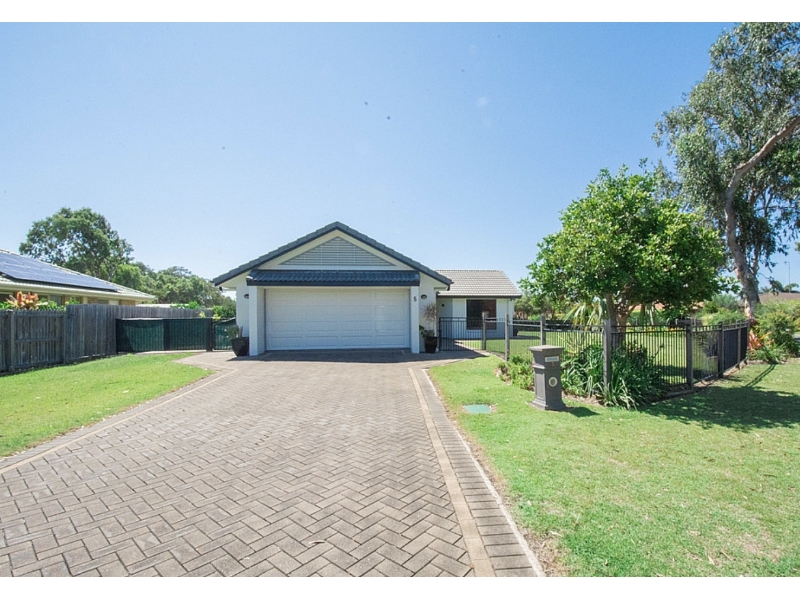 5 Birchdale Drive, Bargara House For Rent | Listed By Elizabeth Baker ...