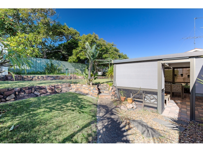 77 Horace Street, Shoal Bay House for rent Listed by Delise Dall of