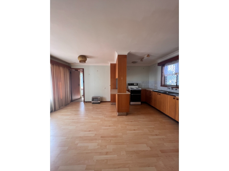 56 Clinton Street, Orange Apartment for rent Listed by Dearne Yeghoyan of Mcgrath Orange