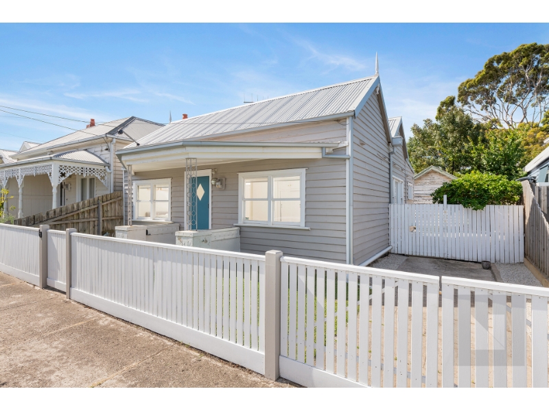 18 Illawarra Street, Williamstown House for rent Listed by Matthew