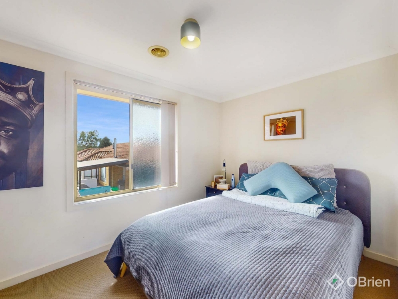 2/23 Farnborough Way, Berwick Apartment for rent Listed by Harrison