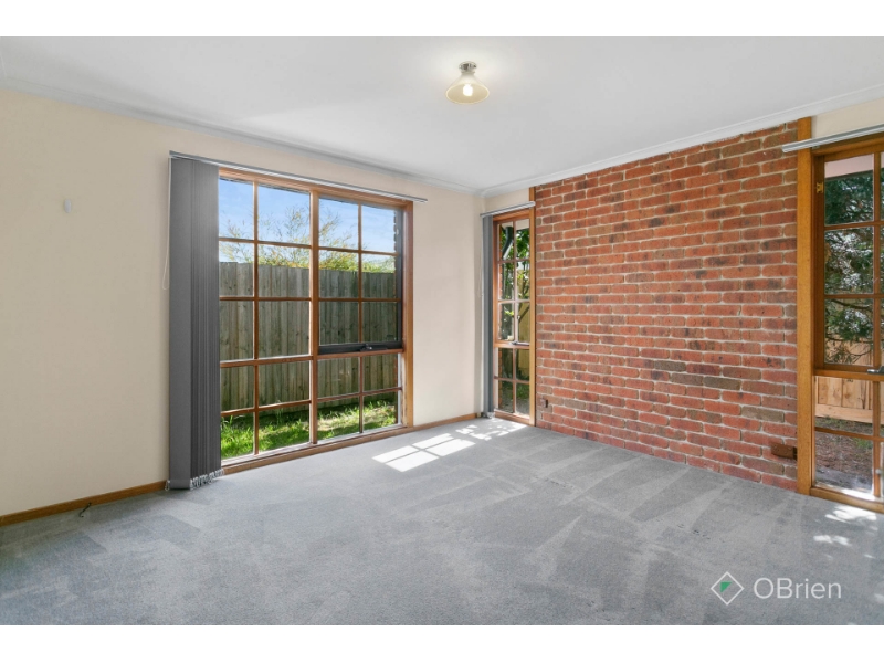 2/113 Rosslyn Avenue, Seaford Apartment for rent Listed by of O'brien