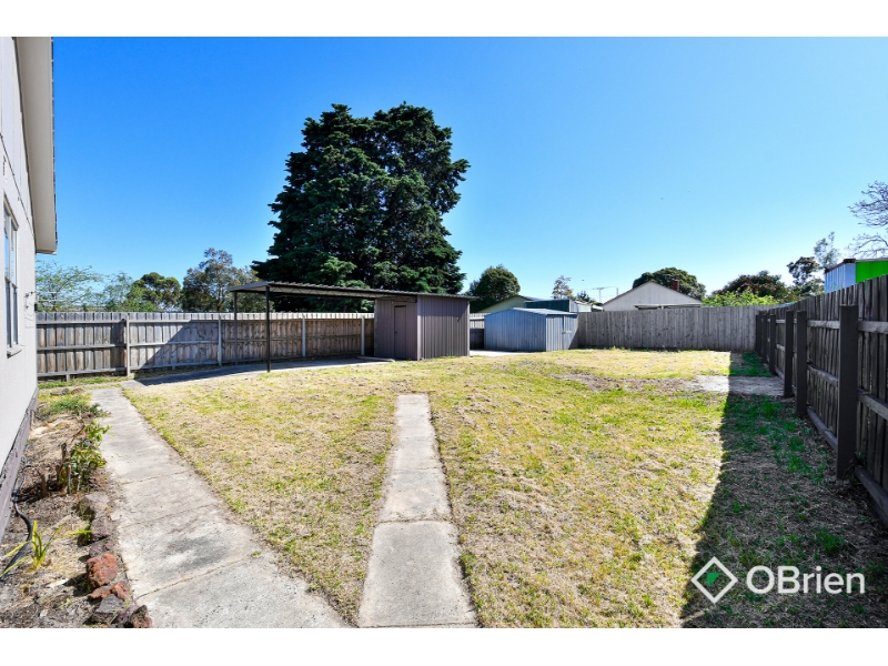 15 Forest Drive, Frankston North House for rent Listed by Jessica
