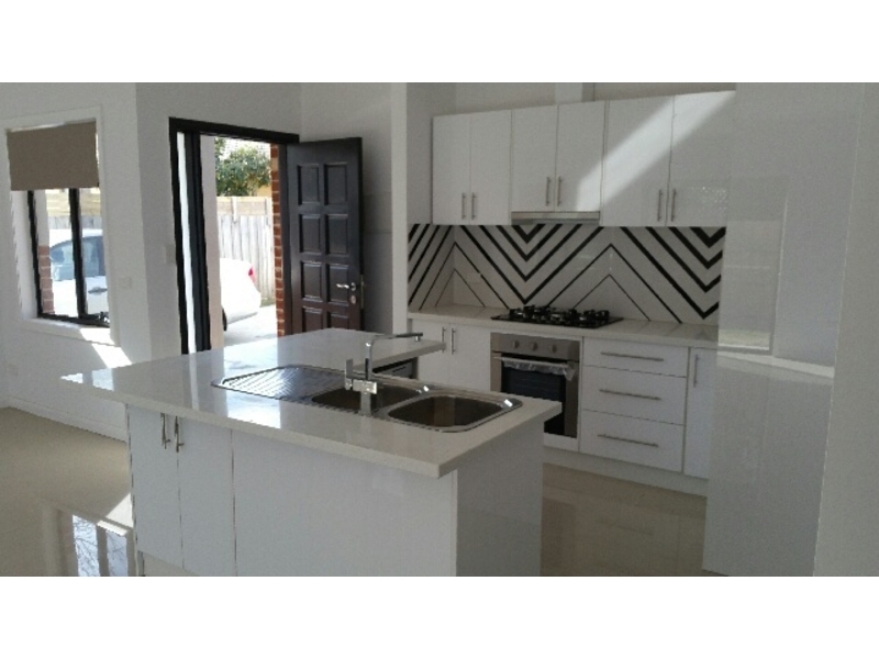 9a Shetland Street, Endeavour Hills House for rent Listed by Stacey