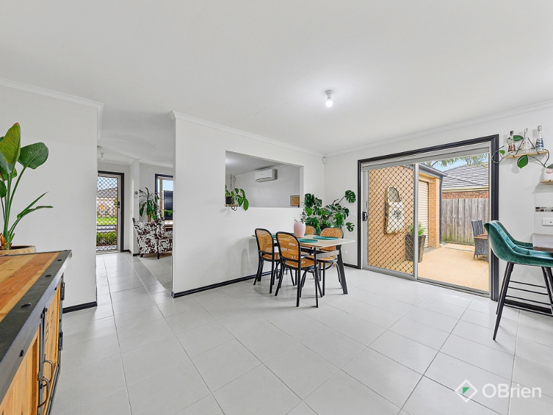 18 Pomegranate Way, Pakenham House for rent Listed by Dina Alic of