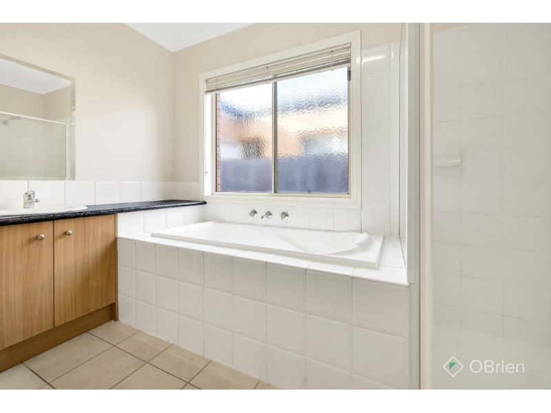 129 Bethany Road, Hoppers Crossing House for rent Listed by Melinda