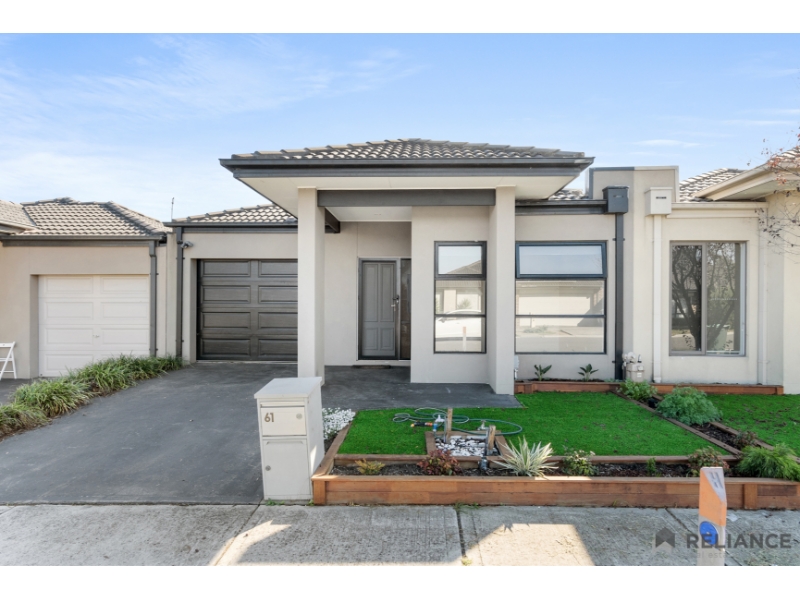 61 Thoresby Circuit, Craigieburn House for rent | Listed by Heba Debes ...