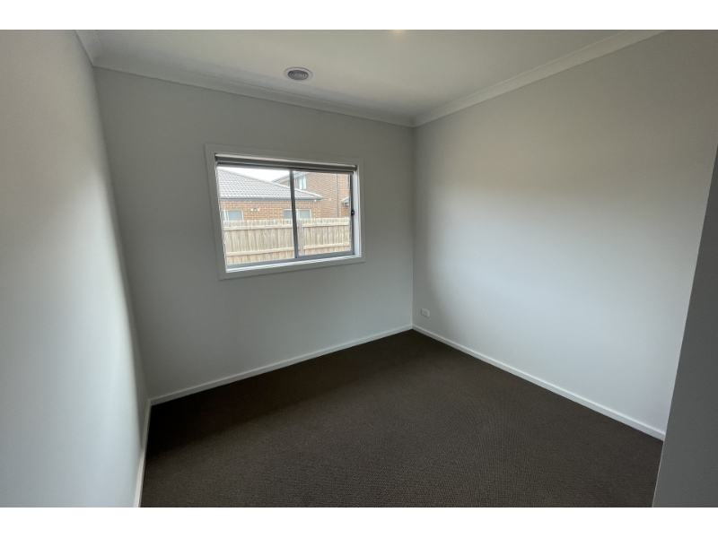 20 Historical Drive, Aintree House for rent Listed by Jatin Rana of