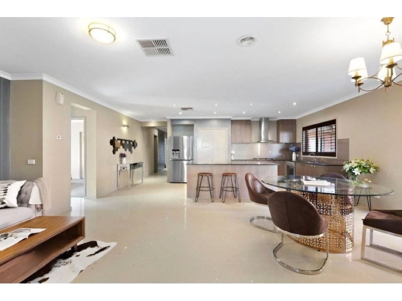 46 Baltimore Drive, Point Cook House for rent Listed by