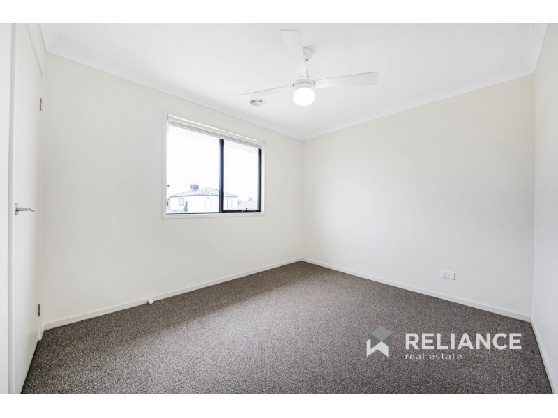 42 Waldorf Avenue, Point Cook House for rent Listed by Westwood
