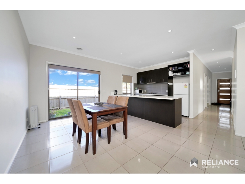 1/34 Finchley Park Crescent, Tarneit Apartment for rent Listed by