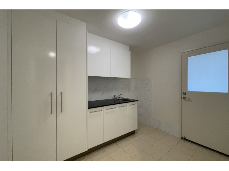 3 Barton Road Balmoral QLD 4171 House for rent Listed by Bernadette