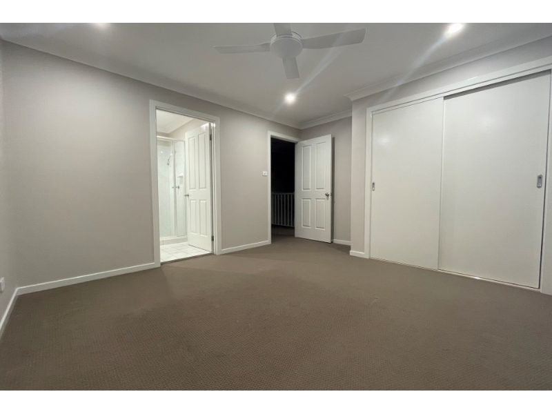 12/10 Womberra Place, South Penrith Townhouse for rent Listed by