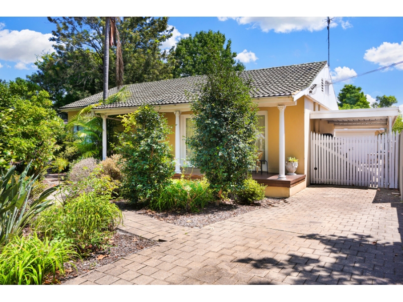 5 Chapel Street, Richmond House for rent Listed by Kayla Sisinni of