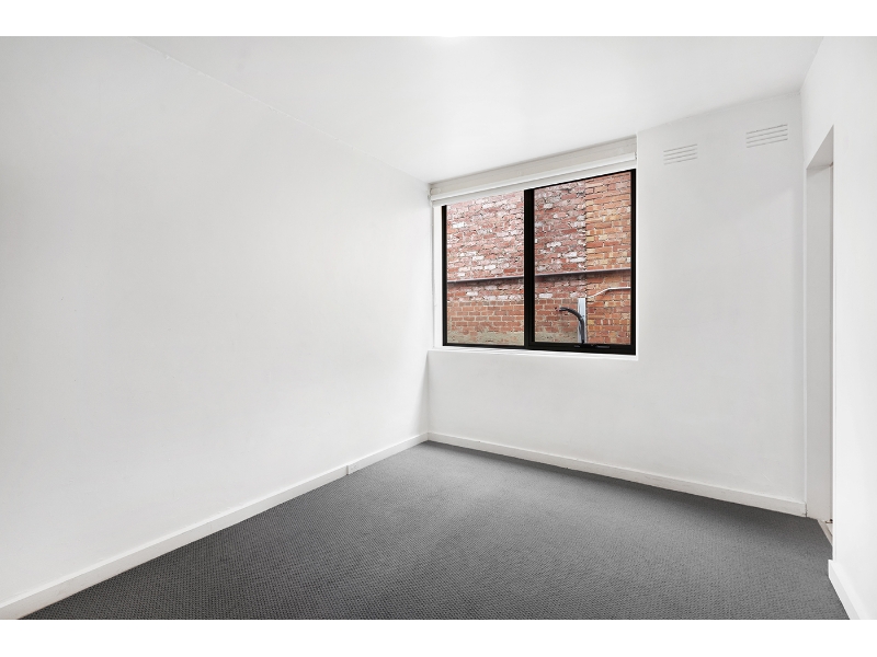 11/912 Drummond Street, Carlton North Apartment for rent Listed by of