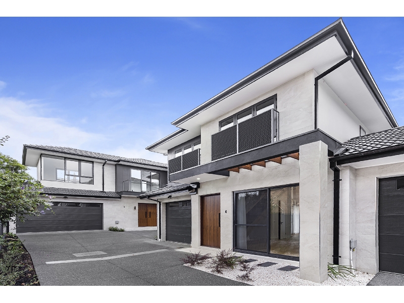 2/46 St Elmo Road, Ivanhoe Townhouse for rent Listed by Anika