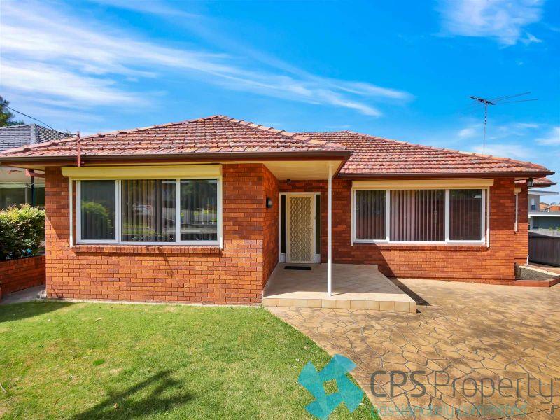 1 Whittall Street RUSSELL LEA NSW 2046