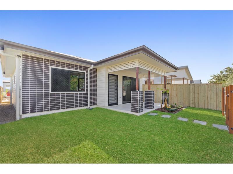 B/2 Castleview Lane, WEST END Apartment for rent Listed by Smart