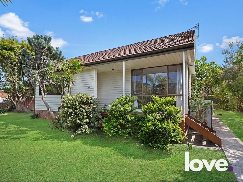 27 Burns Street, REDHEAD House for rent Listed by Love Rentals of