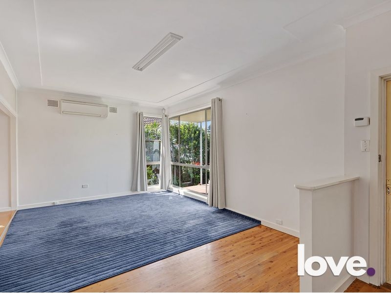 27 Burns Street, REDHEAD House for rent Listed by Love Rentals of