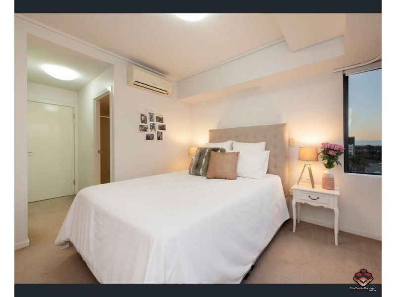 ID21105145/ 16 Surbiton Court, Carindale Apartment for rent Listed