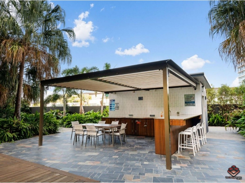 ID21129134/24 Stratton Street, Newstead Apartment for rent Listed by Amy Potter of