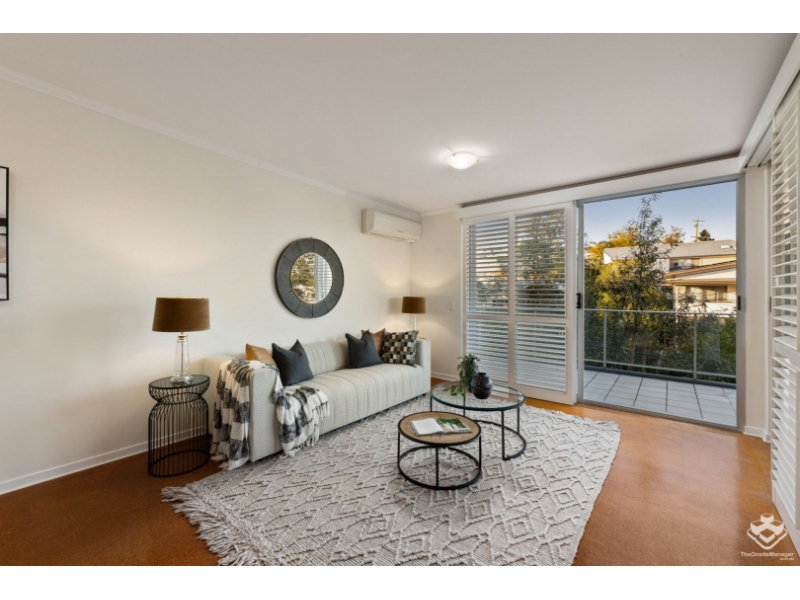 Rental properties & online application form