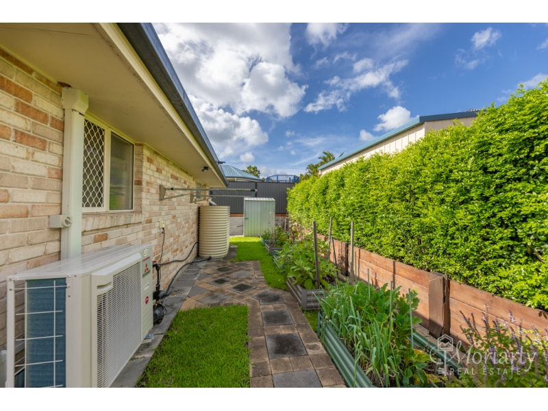 B/2 Elmwood Court, Narangba House for rent Listed by Charlotte