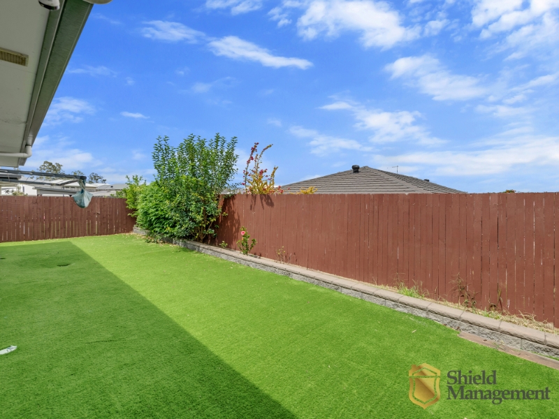 19 Boyland Way, Ripley House for rent Listed by Venita Daw of Shield