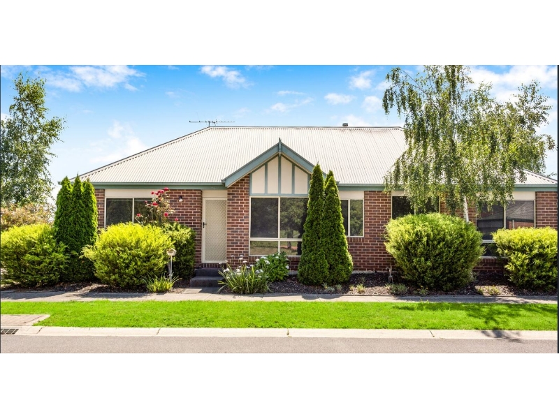 23 Boston Court, Narre Warren House for rent Listed by Kaylee