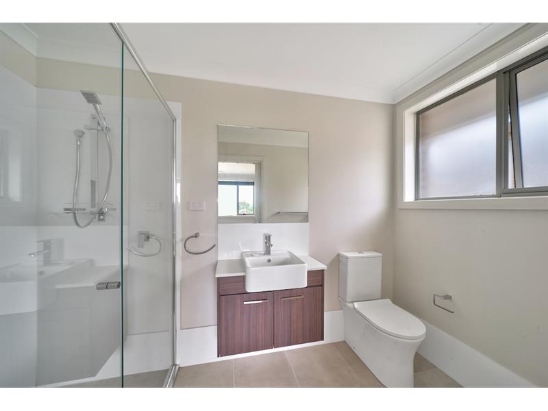 4/263 Camden Valley Way, NARELLAN Townhouse for rent Listed by