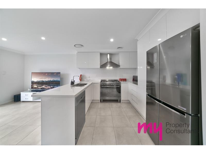 20/263 Camden Valley Way, NARELLAN Townhouse for rent Listed by of My