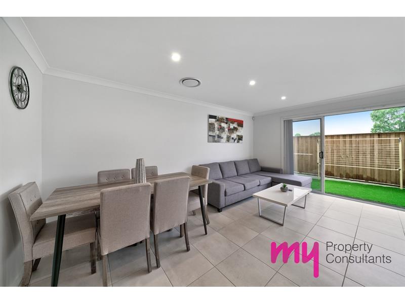 20/263 Camden Valley Way, NARELLAN Townhouse for rent Listed by of My