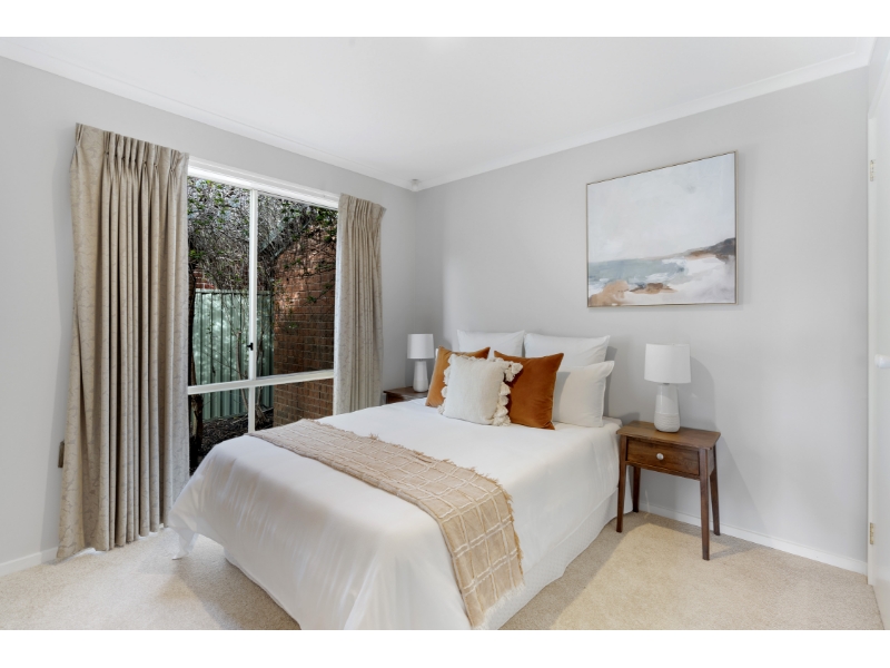 27 Waterside Drive, CRANBOURNE EAST House for rent Listed by Marina