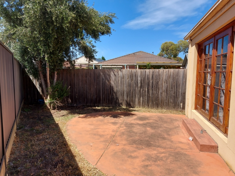 77B St Anthony Court, SEABROOK House for rent Listed by Established