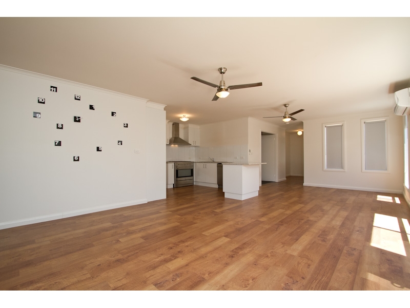 13B Bronze Drive, KANGAROO FLAT Townhouse for rent Listed by Jade