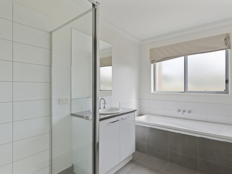 12 McLachlan Street, KANGAROO FLAT House for rent Listed by Jade