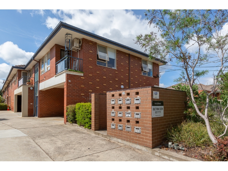 1/32 Royal Avenue, Glen Huntly Apartment for rent Listed by Rental